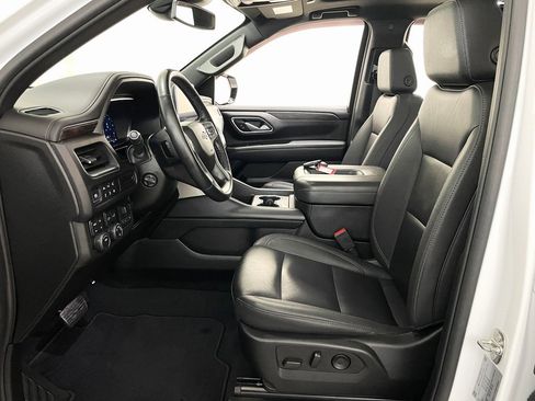 Certified 2024 Chevrolet Suburban Z71 w/ Luxury Package image 10