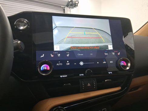 Certified 2025 Lexus NX 250 FWD w/ Premium Package image 24