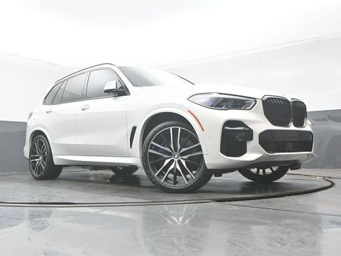 Used 2022 BMW X5 M50i w/ Executive Package AWD/4WD image 27