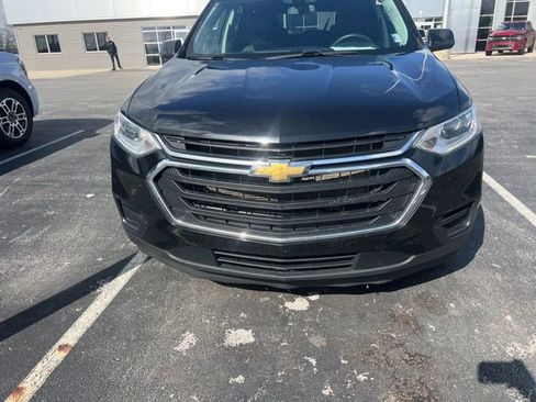 Used 2021 Chevrolet Traverse LS FWD image 13