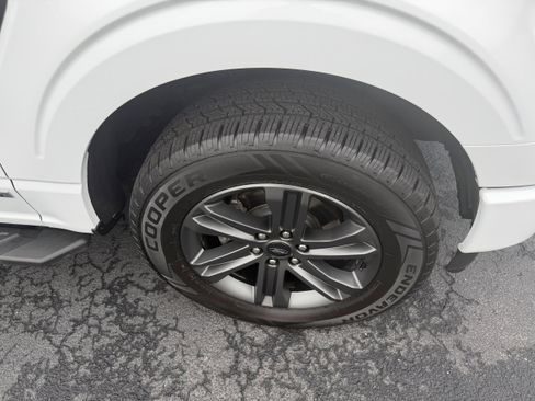 Used 2023 Ford F150 XLT w/ Equipment Group 302A High image 4