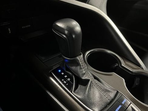 Used 2023 Toyota Camry SE FWD image 25