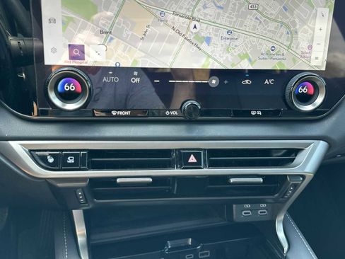 Used 2024 Lexus RX 350 FWD w/ Convenience Package image 19