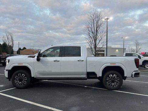 New 2026 GMC Sierra 2500 Denali Ultimate image 24