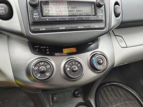 Used 2012 Toyota RAV4 4WD w/ Value Pkg image 15