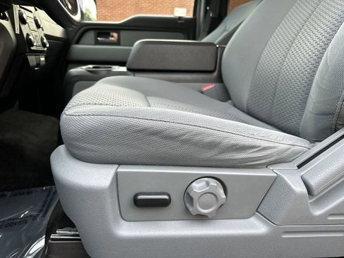 Used 2013 Ford F150 XLT w/ XLT Chrome Pkg AWD/4WD image 14