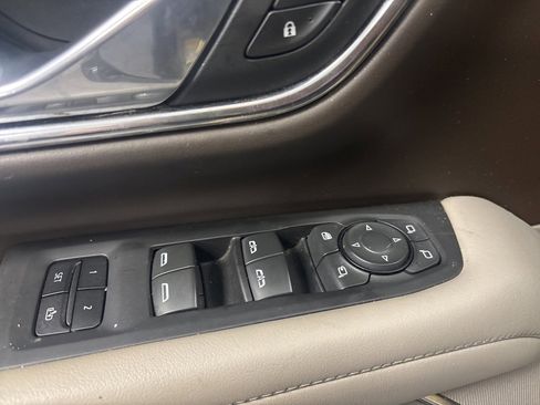 Used 2023 Chevrolet Tahoe Z71 w/ Off-Road Capability Package image 28