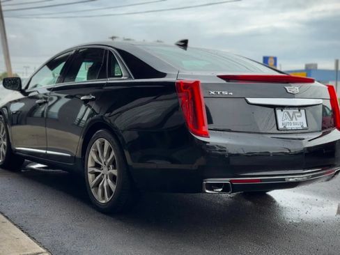 Used 2016 Cadillac XTS Luxury AWD/4WD image 5