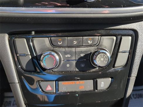 Used 2019 Buick Encore Preferred image 21