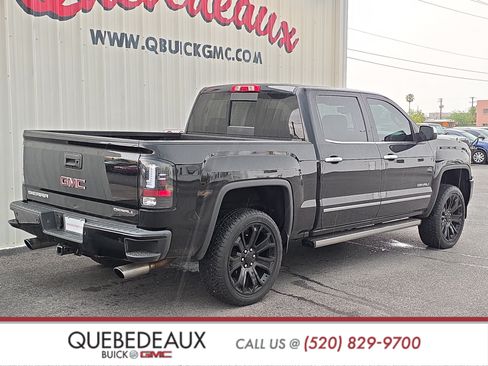 Used 2018 GMC Sierra 1500 Denali w/ Denali Ultimate Package AWD/4WD image 7