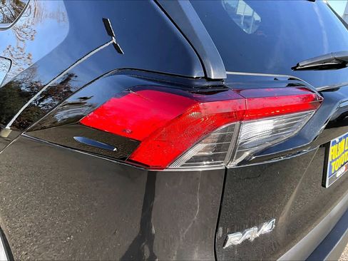 Certified 2024 Toyota RAV4 LE image 28