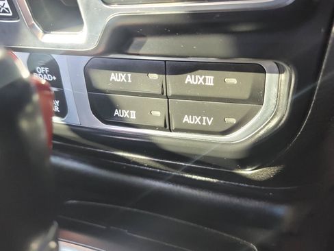 Used 2021 Jeep Wrangler Unlimited Rubicon AWD/4WD image 28