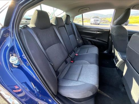 Used 2025 Toyota Camry LE FWD image 27