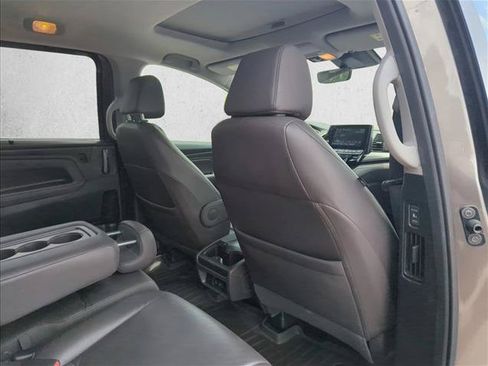 Used 2019 Honda Odyssey EX-L image 18