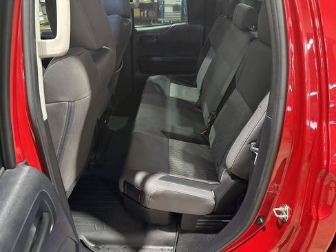 Used 2017 Toyota Tundra SR5 image 24