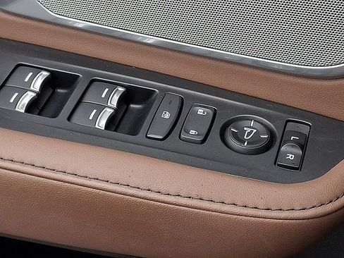 Used 2023 Acura RDX FWD w/ Technology Package image 23