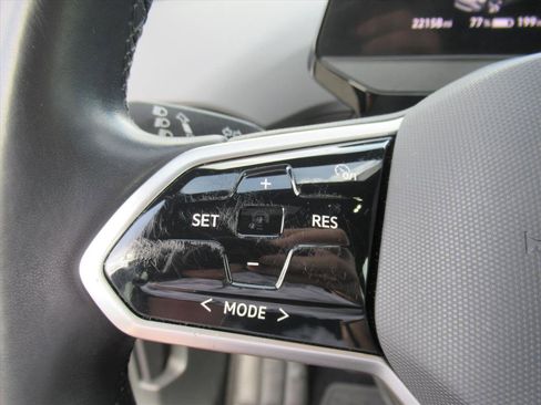 Used 2022 Volkswagen ID.4 Pro S image 21