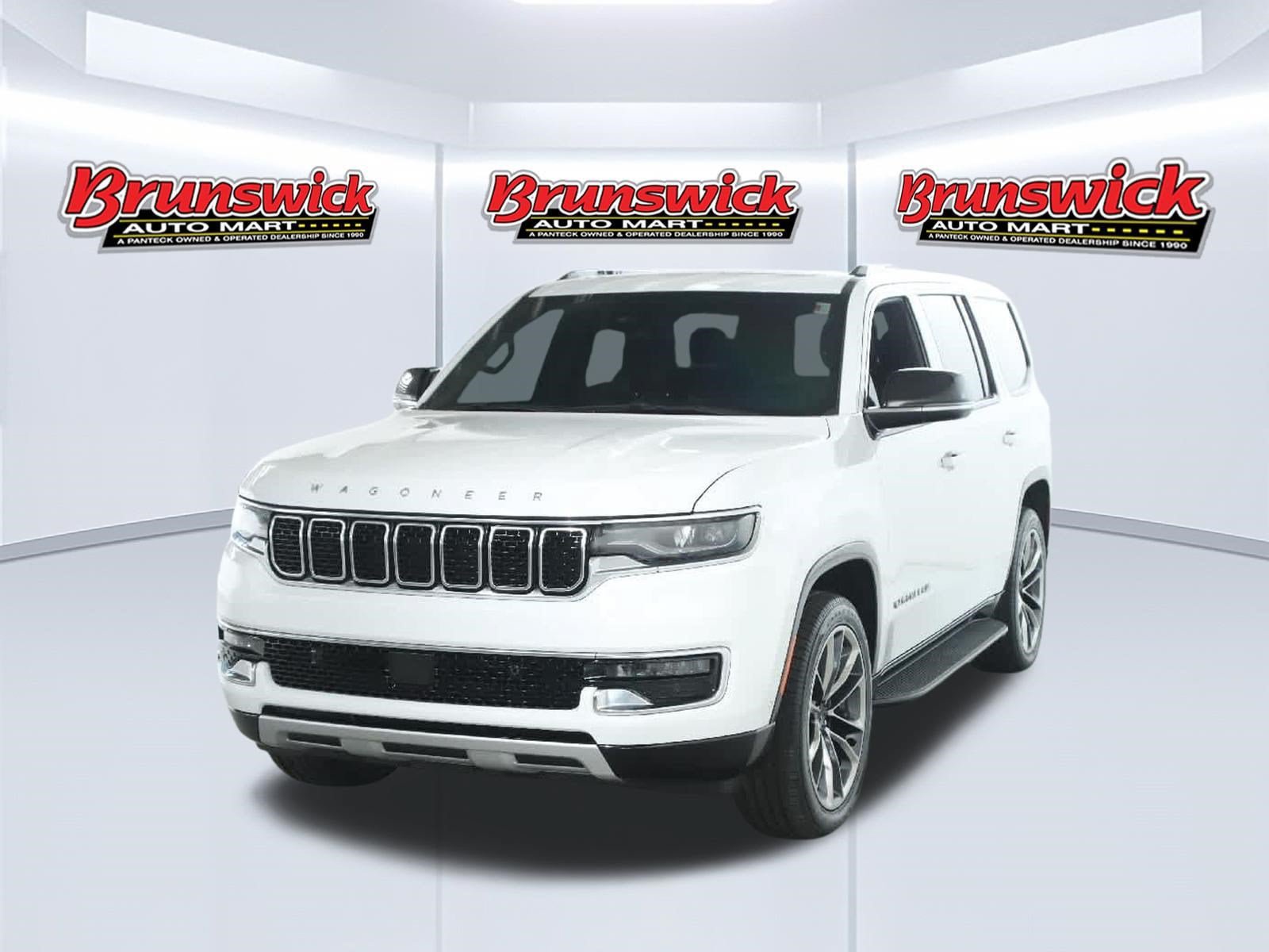 Used 2024 Jeep Wagoneer Series II w/ Premium Group I AWD/4WD image 1