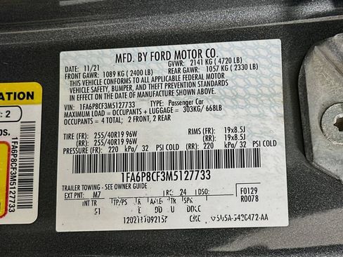 Used 2021 Ford Mustang GT Premium w/ Equipment Group 401A RWD image 39
