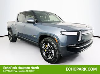 Used 2022 Rivian R1T Adventure video 1
