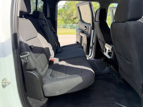 Used 2020 GMC Sierra 1500 Elevation w/ Elevation Value Package image 16