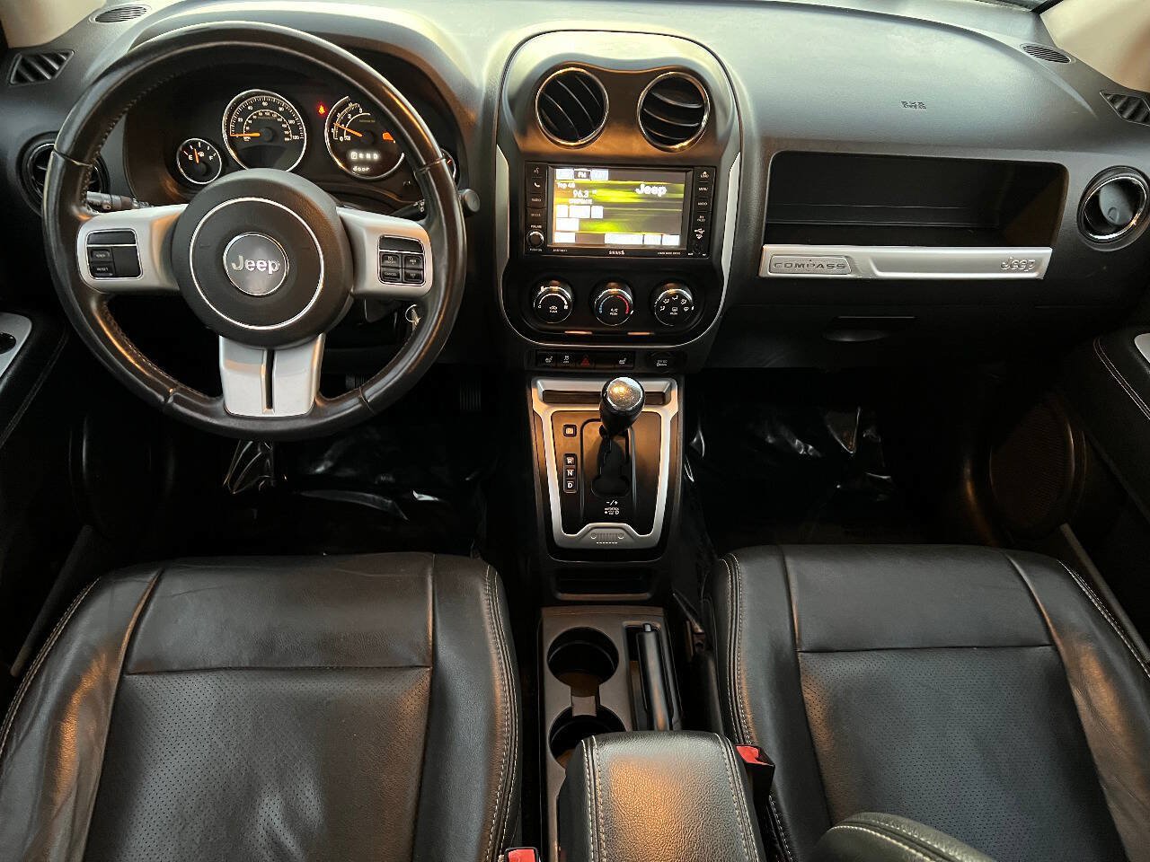 Used 2017 Jeep Compass High Altitude AWD/4WD image 30