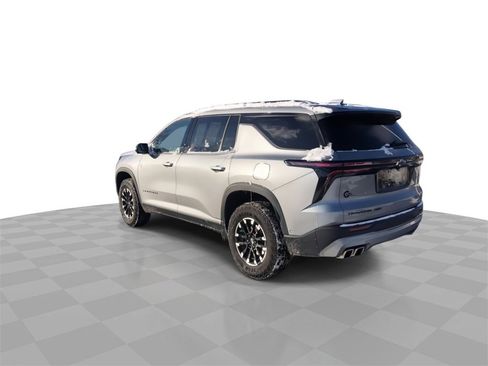 Certified 2025 Chevrolet Traverse Z71 w/ Enhanced Driving Package image 6