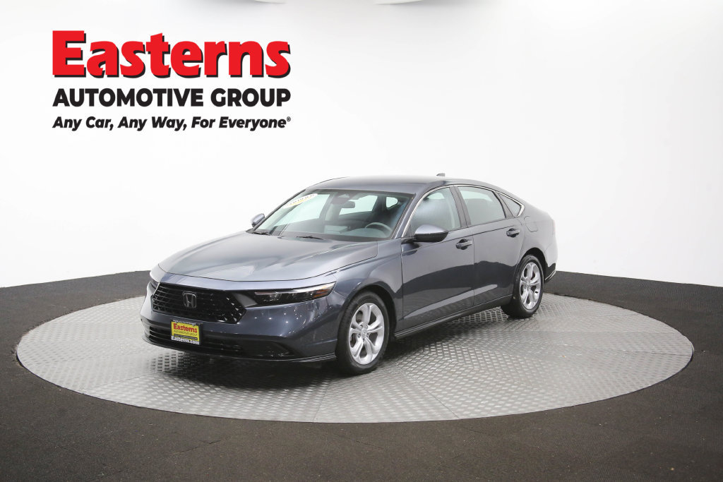 Used 2025 Honda Accord LX image 57