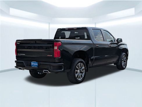 Used 2023 Chevrolet Silverado 1500 RST w/ Z71 Off-Road Package image 6