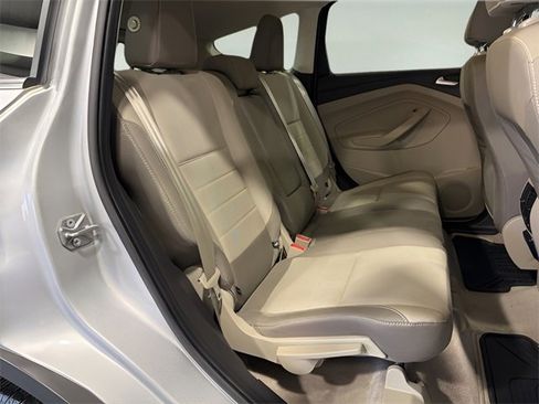 Used 2015 Ford Escape SE w/ Equipment Group 201A image 29