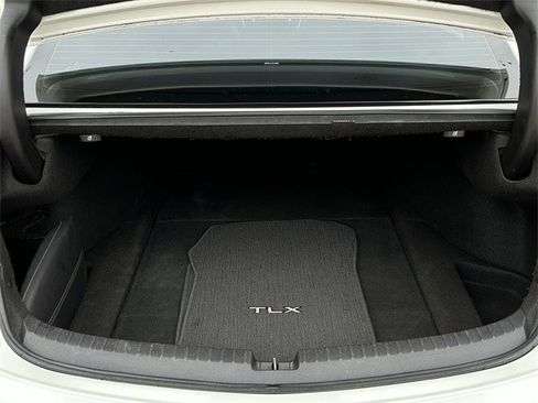 Used 2018 Acura TLX 3.5L Tech & A-Spec Pkgs image 31