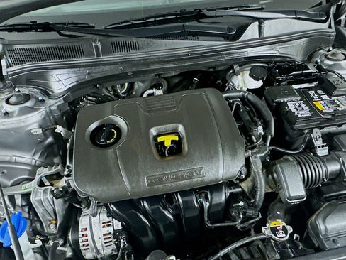 Used 2024 Kia Forte LXS image 31