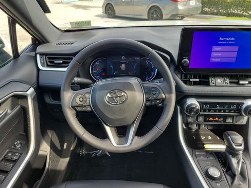 Certified 2023 Toyota RAV4 XSE AWD/4WD image 18