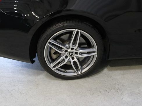 Used 2018 Mercedes-Benz E 400 4MATIC Coupe image 36