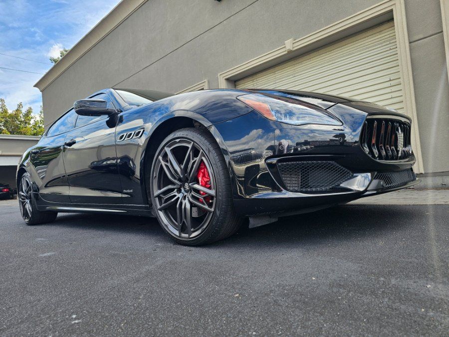Used 2020 Maserati Quattroporte S GranSport Q4 AWD/4WD image 27