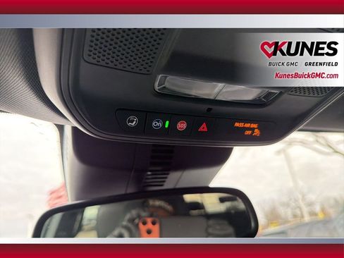 Used 2024 GMC Acadia Elevation image 27