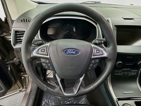 Certified 2019 Ford Edge SEL w/ Equipment Group 201A FWD image 11