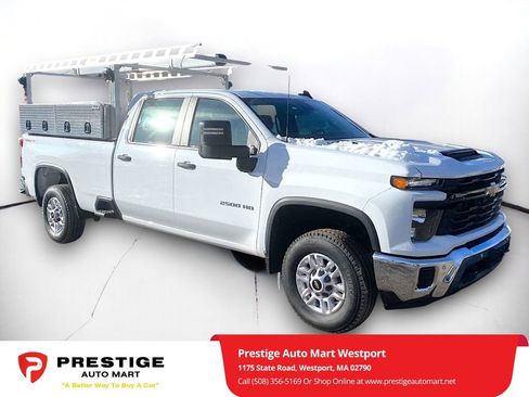 Used 2025 Chevrolet Silverado 2500 W/T w/ WT/CX Safety Package image 1