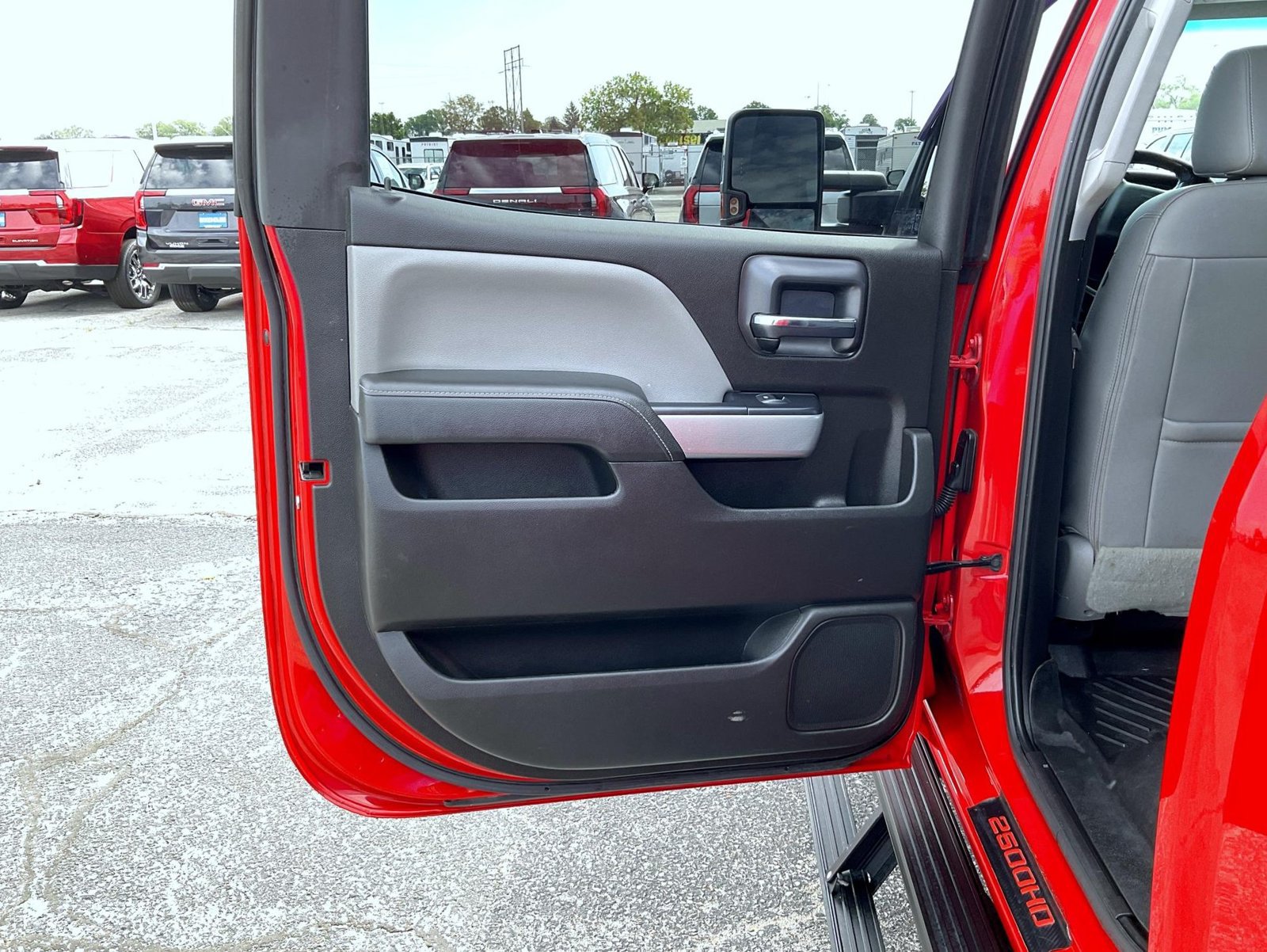 Certified 2019 Chevrolet Silverado 2500 LTZ w/ Duramax Plus Package AWD/4WD image 20
