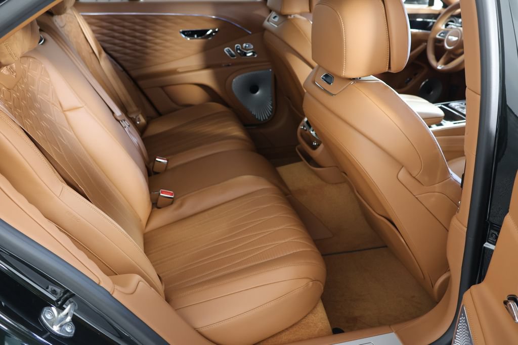 Used 2021 Bentley Flying Spur W12 w/ First Edition Specification AWD/4WD image 23