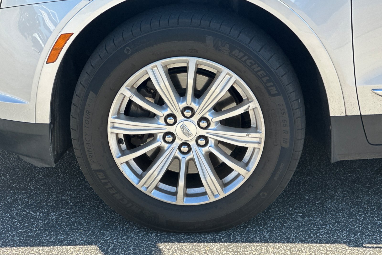 Used 2019 Cadillac XT5 FWD image 36