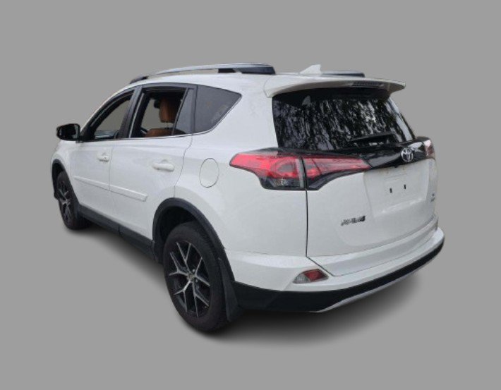 Used 2018 Toyota RAV4 SE w/ Power Extra Value Package AWD/4WD image 3