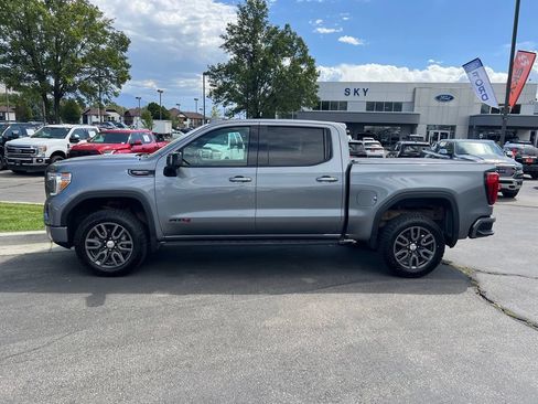 Used 2021 GMC Sierra 1500 AT4 w/ AT4 Premium Package AWD/4WD image 13