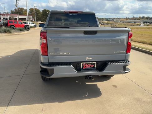 Certified 2025 Chevrolet Silverado 1500 Custom image 8
