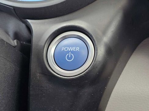 Certified 2021 Toyota Sienna XLE AWD/4WD image 40