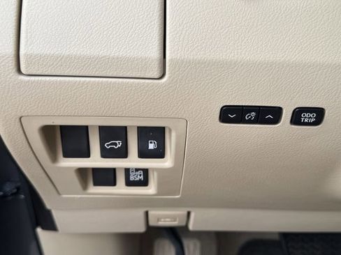 Used 2013 Lexus RX 350 350 w/ Navigation Pkg image 24