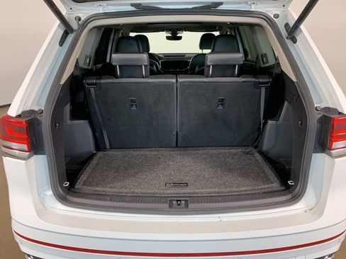 Used 2021 Volkswagen Atlas SEL R-Line image 15