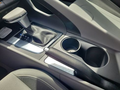 New 2026 Hyundai Elantra Sport FWD image 16