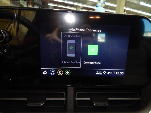 Used 2026 Chevrolet Trax LS image 29