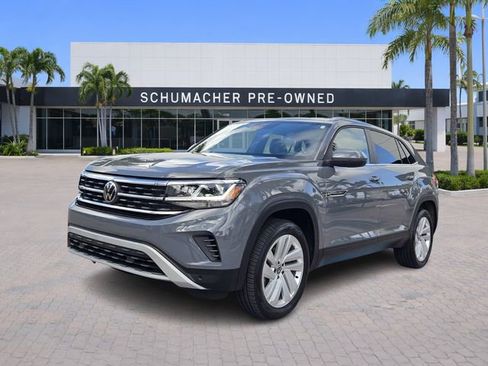 Used 2023 Volkswagen Atlas Cross Sport SE image 3